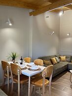 Arial Penthouse Suites