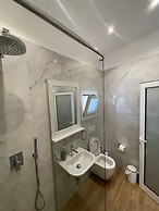 Arial Penthouse Suites