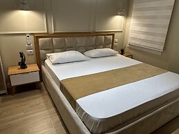 Arial Penthouse Suites