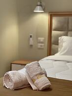 Arial Penthouse Suites