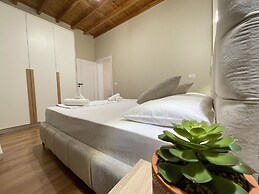 Arial Penthouse Suites