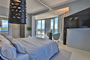 Serenity Penthouse - The Pinnacle of Luxury