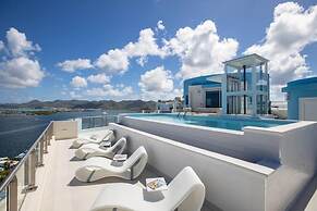 Serenity Penthouse - The Pinnacle of Luxury