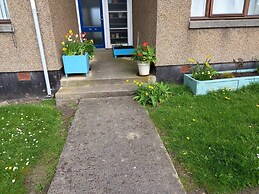 Inviting, Light and Airy 3-bed Apartment in Wick