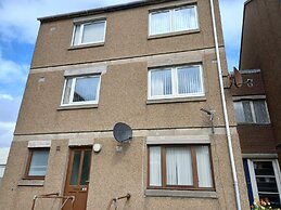 Inviting, Light and Airy 3-bed Apartment in Wick