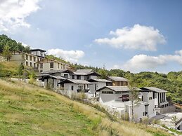 LUX Tea Horse Road Shangri-La