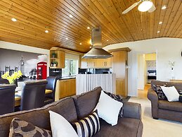 Lovely 3-bed House in Carnforth