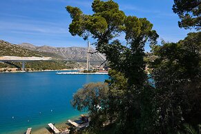 Hedera Estate, Hedera A3