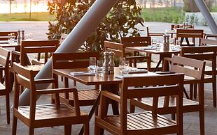 Savitsky Plaza