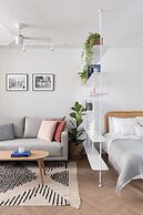 Cozy Sanctuary with a Modern Twist by Sea N Rent