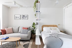 Cozy Sanctuary with a Modern Twist by Sea N Rent