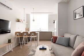 Cozy Sanctuary with a Modern Twist by Sea N Rent