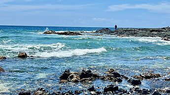 Outstanding Oceanfront Studio - Kona Islander Inn Condos Condo by Reda