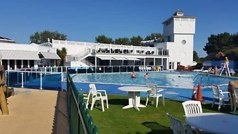 Summer by the Harbour