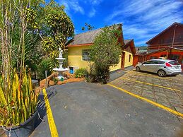 Pousada Colibri Serrano