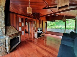 Pousada Colibri Serrano