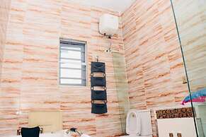 Charming 3-bed House in Lekki