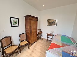 Le Phare Dieppois by JPS Holiday - Chaleureux Appartement au Cœur de D