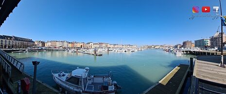 Le Phare Dieppois by JPS Holiday - Chaleureux Appartement au Cœur de D