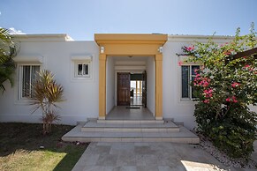 Charming 3-bed Villa in Maho