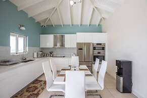 Charming 3-bed Villa in Maho