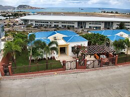 Charming 3-bed Villa in Maho