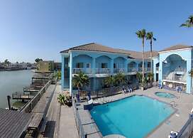 Casa Bella Hotel and Suites