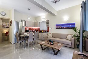 Giannas apartment 'SUPERB SPOT'