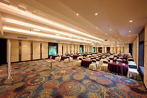 Sea Breeze Sarovar Portico Varca Goa