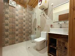 Aaroham Resorts Shimla