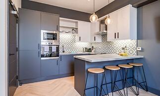 Central Belfast Apartments: University Street