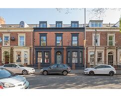 Central Belfast Apartments: University Street