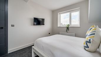 Central Belfast Apartments: University Street