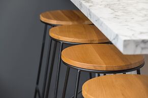 Central Belfast Apartments: University Street