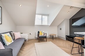 Central Belfast Apartments: University Street