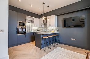 Central Belfast Apartments: University Street