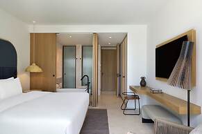 W Costa Navarino- Adults Only