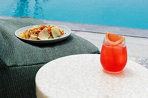 W Costa Navarino- Adults Only