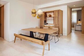 W Costa Navarino- Adults Only