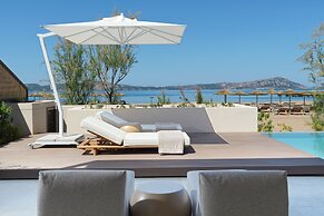 W Costa Navarino- Adults Only