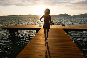 W Costa Navarino- Adults Only