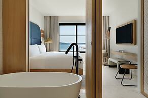 W Costa Navarino- Adults Only