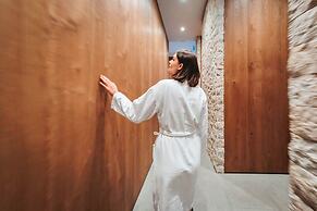 W Costa Navarino- Adults Only