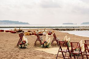 W Costa Navarino- Adults Only