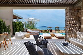 W Costa Navarino- Adults Only