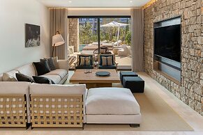 W Costa Navarino- Adults Only