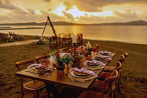 W Costa Navarino- Adults Only