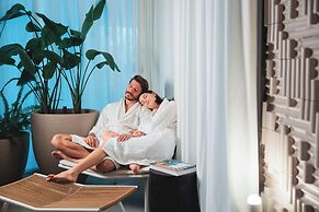 W Costa Navarino- Adults Only