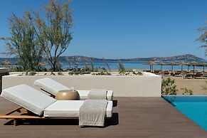 W Costa Navarino- Adults Only