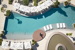 W Costa Navarino- Adults Only